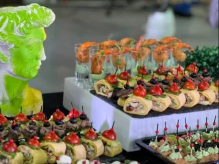 Фуршет в Москве, организация и проведение фуршетов